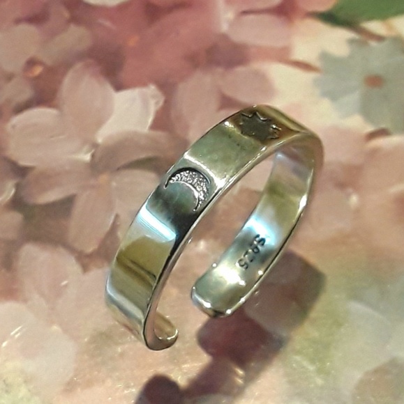NEW:S925  Star, Moon & Sun Ring - Picture 7 of 8